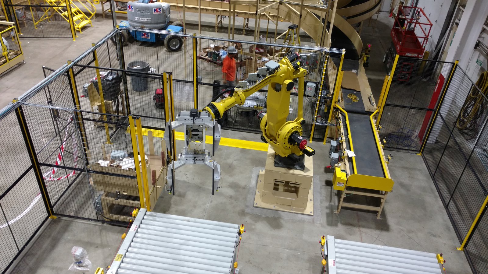 Robotics, palletizing, sorting line